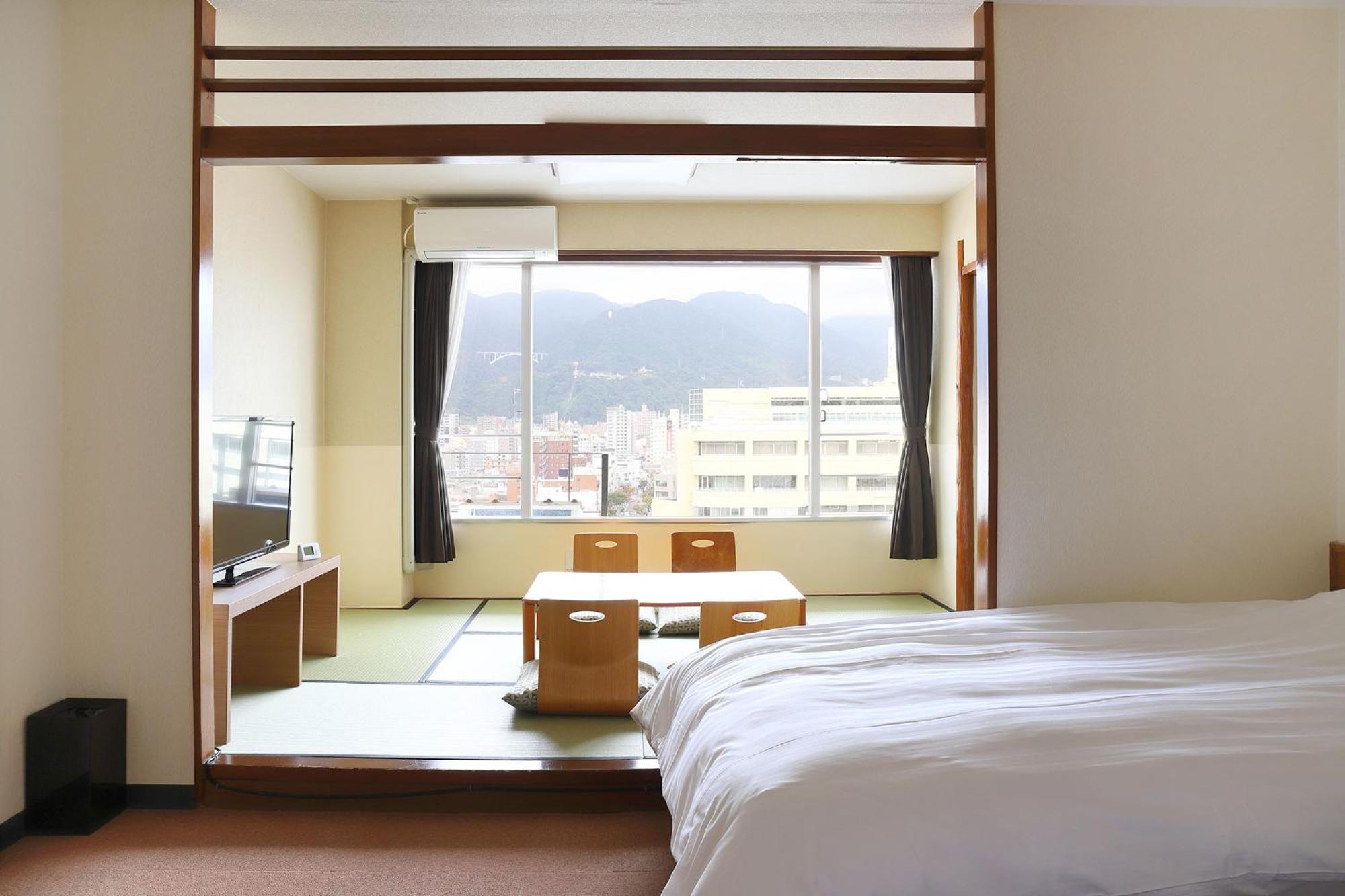 Hotel Ooedo-Onsen Monogatari Beppu Seifu Esterno foto